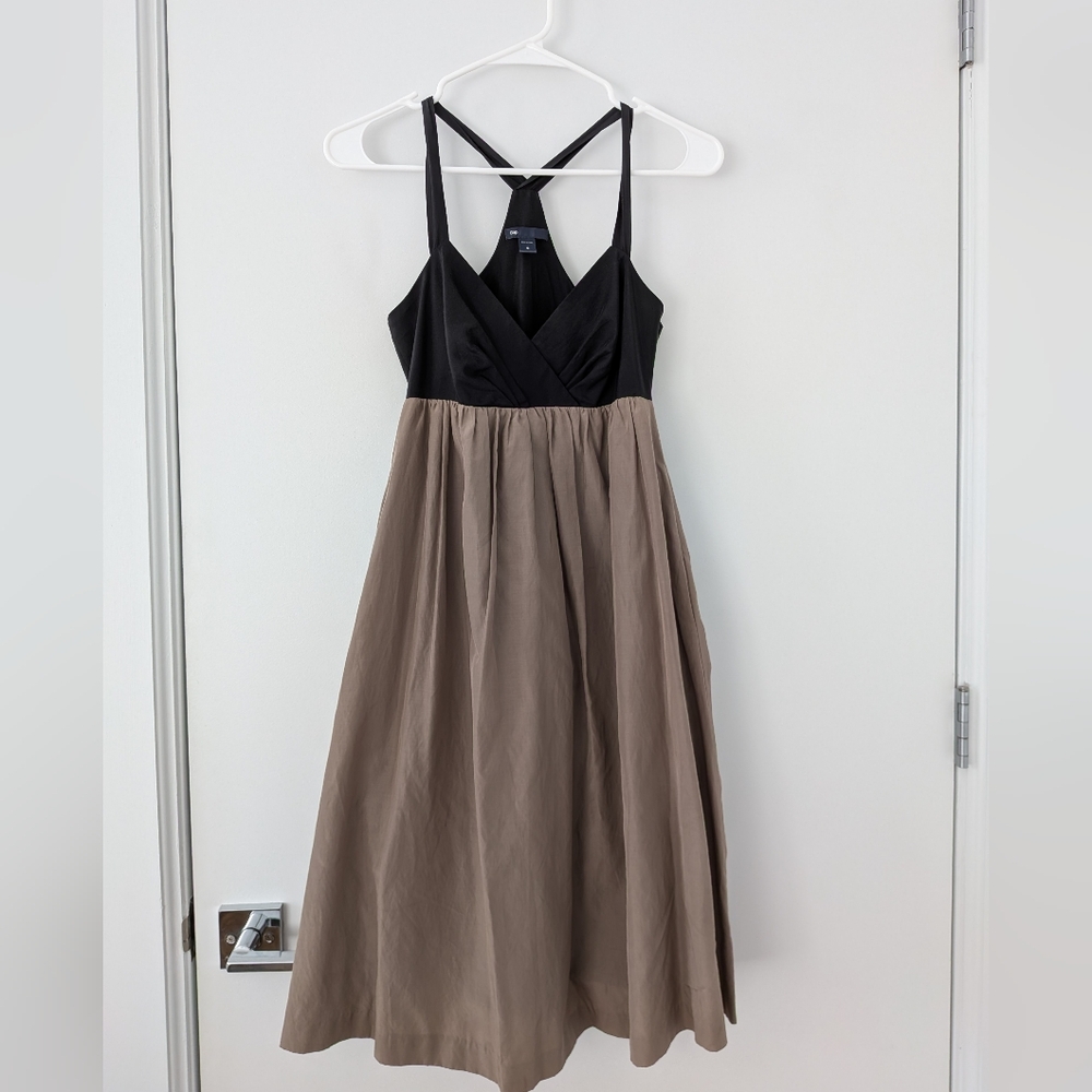 GAP Black and Tan Strapless Dress
